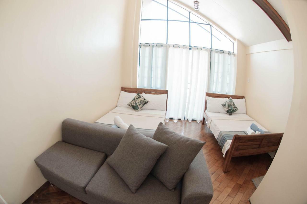 The Half House By Elmar Cabin Baguio City Ngoại thất bức ảnh